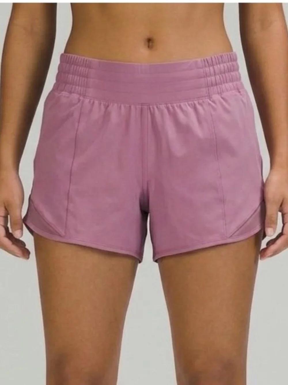 Lululemon Hotty Hot Low Rise Shorts II 4